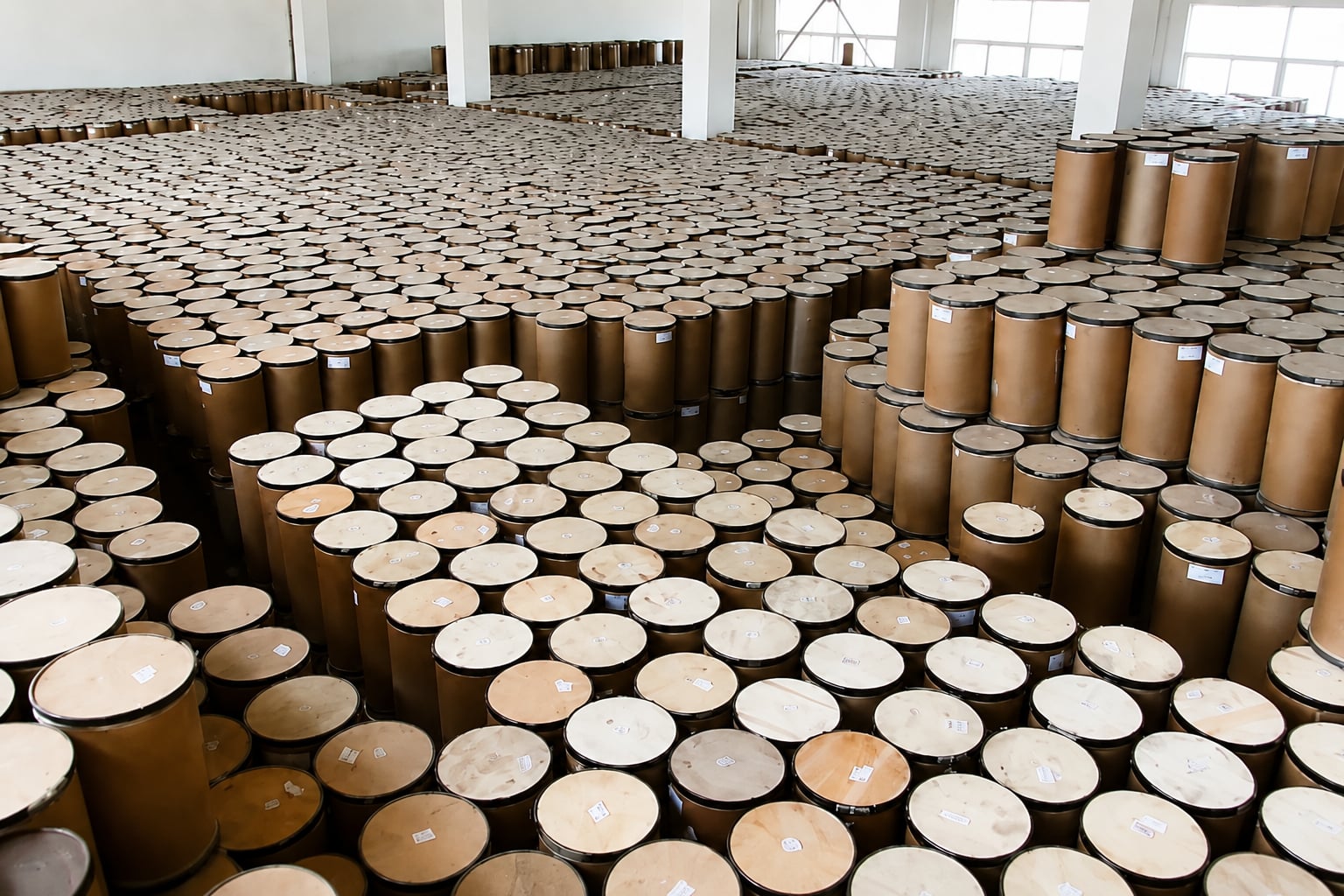 High-efficiency lithium-based oxygen generating adsorbent warehouse